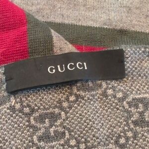 💚 AUTHENTIC GUCCI SCARF❤️